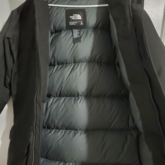 North Face Youth winter coat - Picture 1 of 4